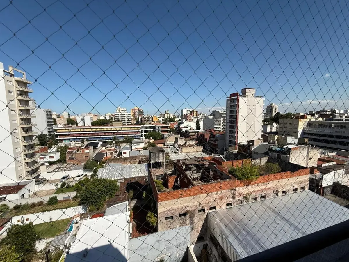 Two-bedroom apartment with balcony in General San Martín