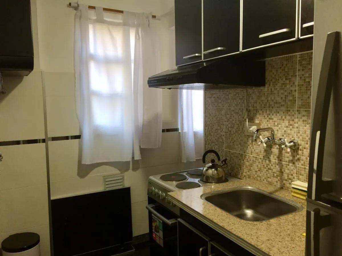 Alquiler Habitación Individual Chica Amoblada Caba Capital Federal Balvanera Plz Monseñor Miguel De Andrea gastos Incluidos! -solo Hombre