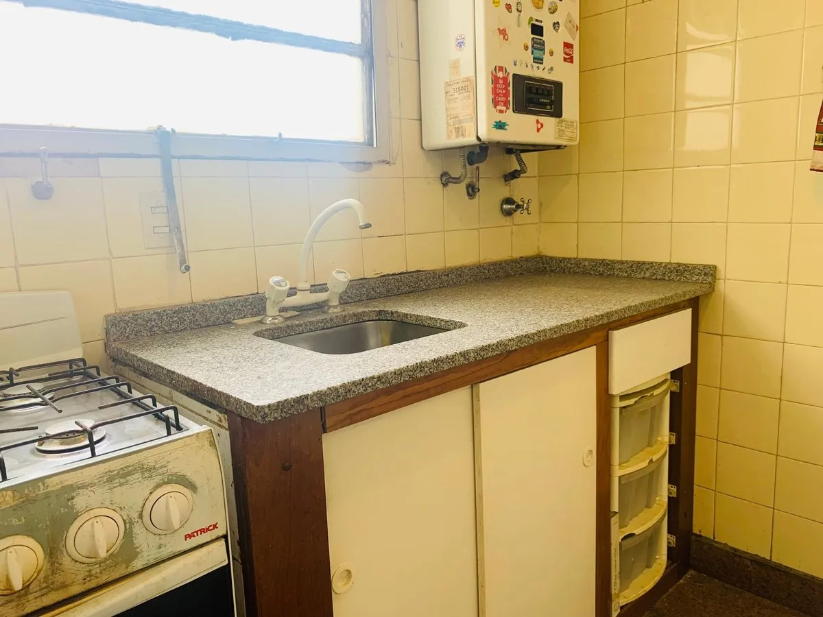 Departamento De 2 Ambientes En Flores Centro