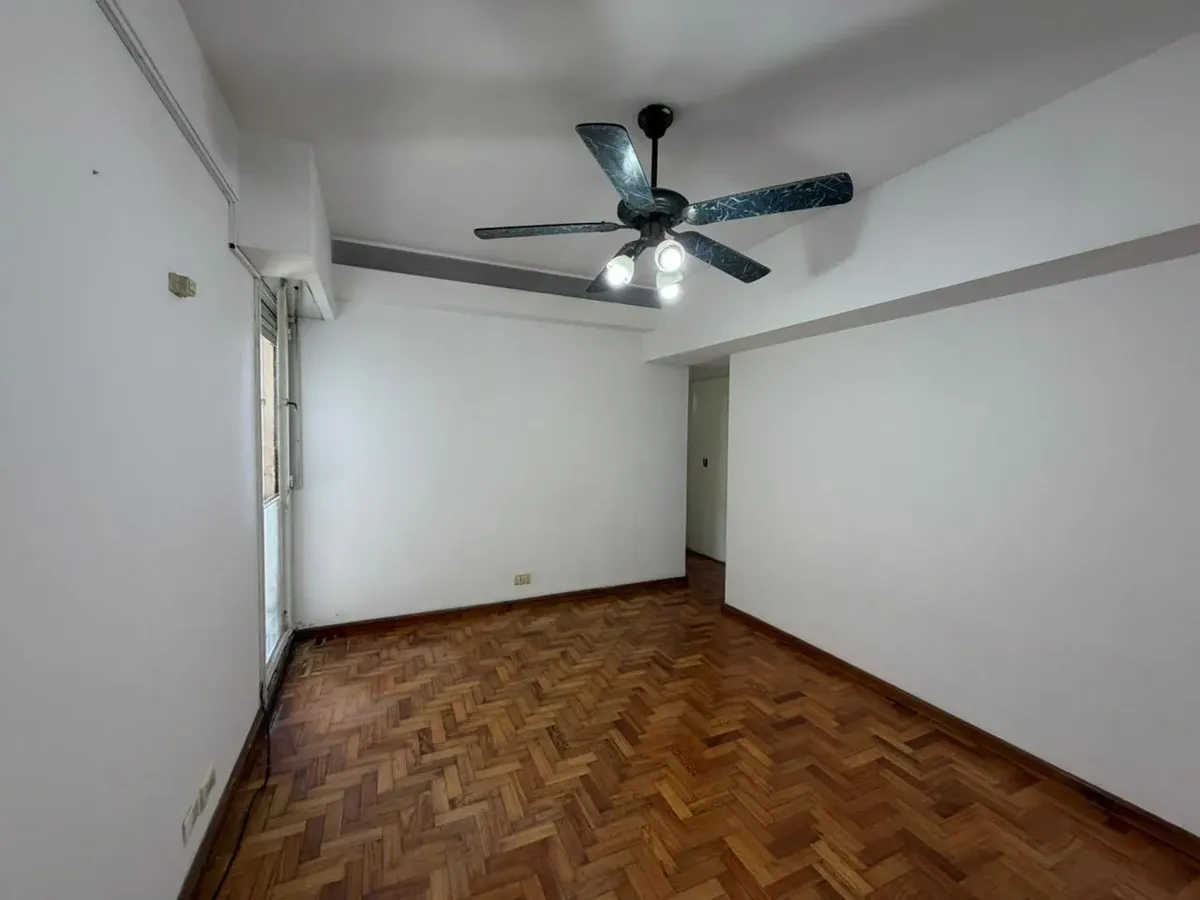 Departamento En Bilbao Al 1800 Uso Profesional