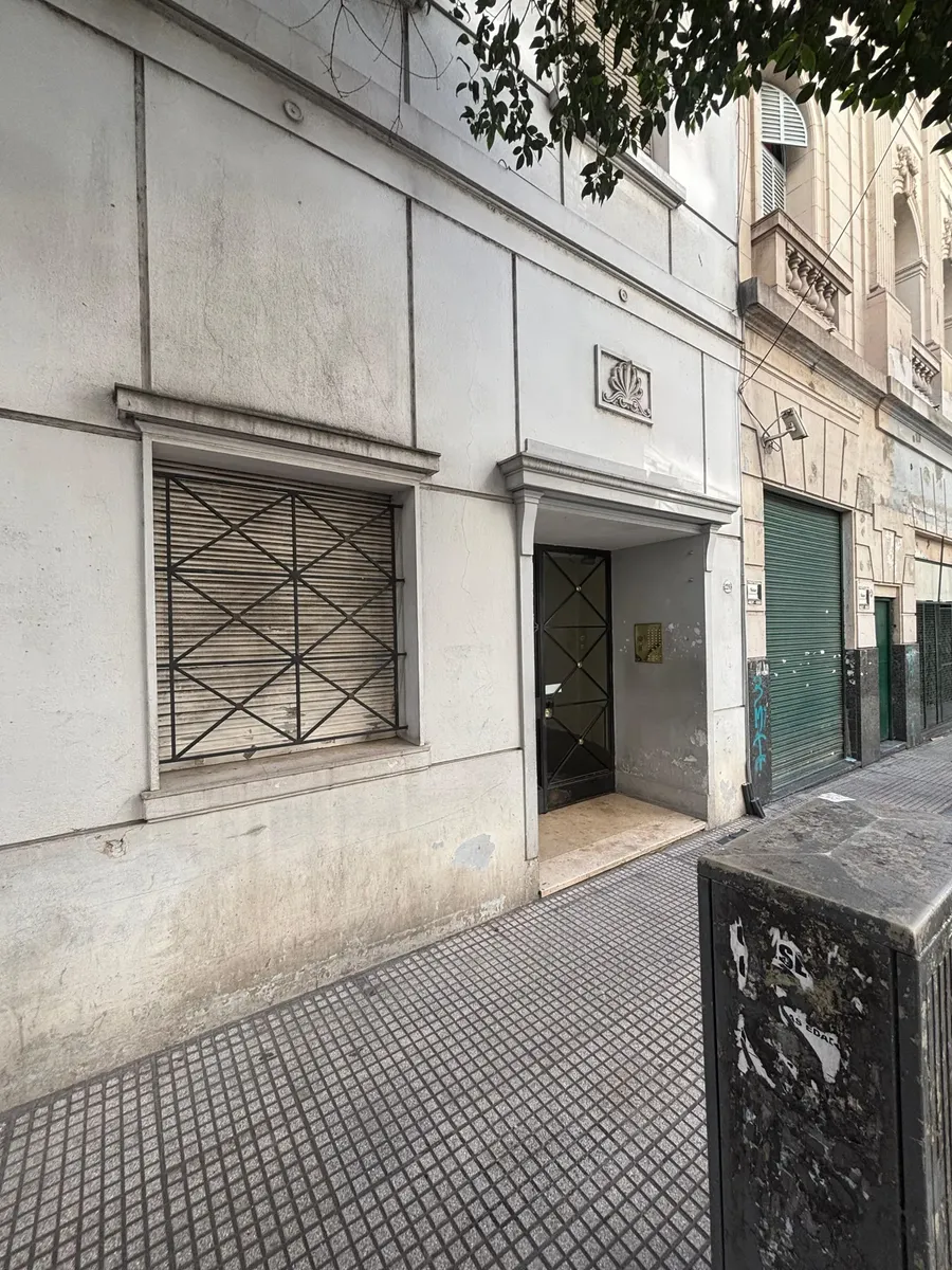 Kitnet de frente em Balvanera