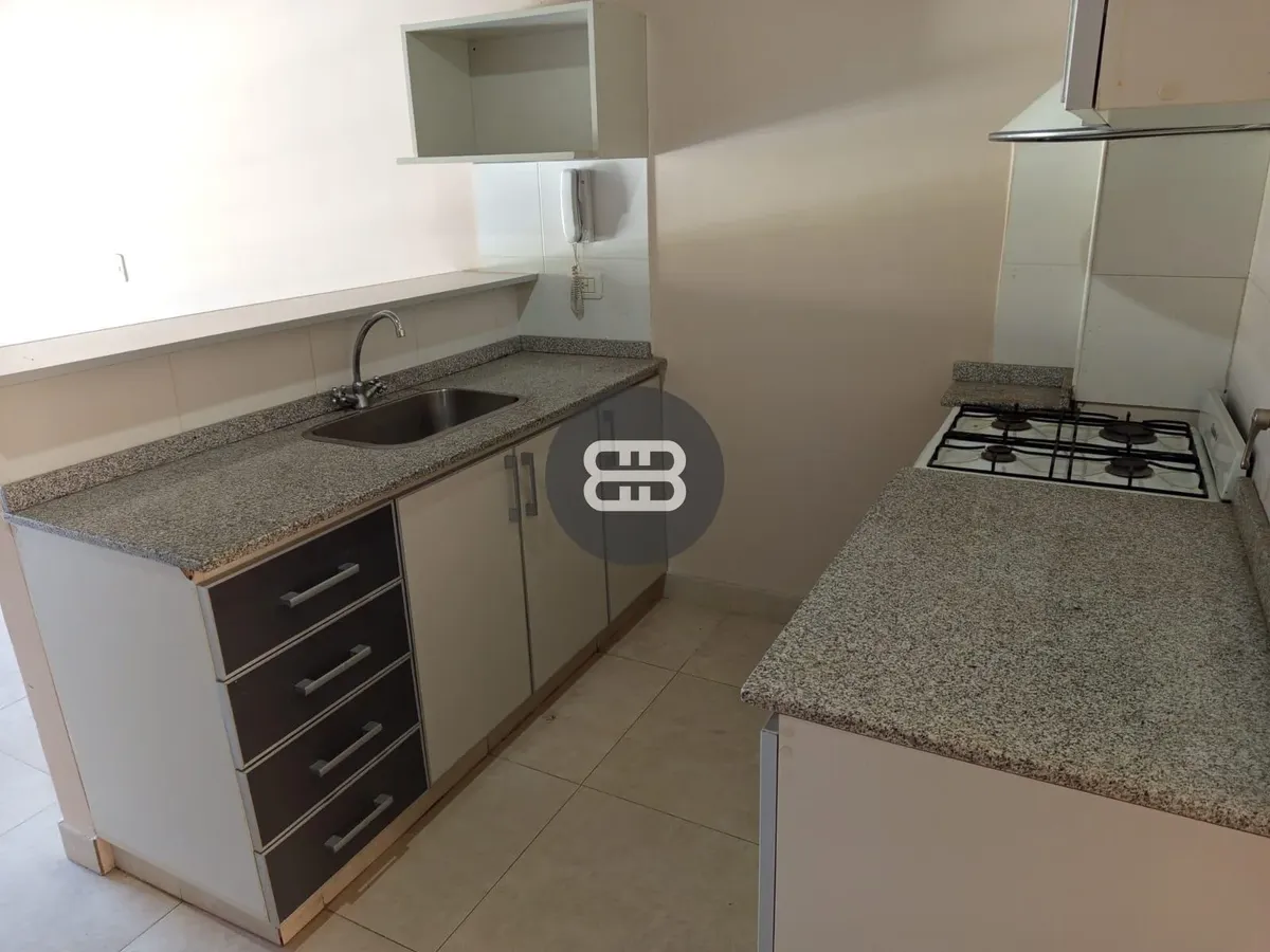 Alq Monoamb C/balcón - Villa Ballester