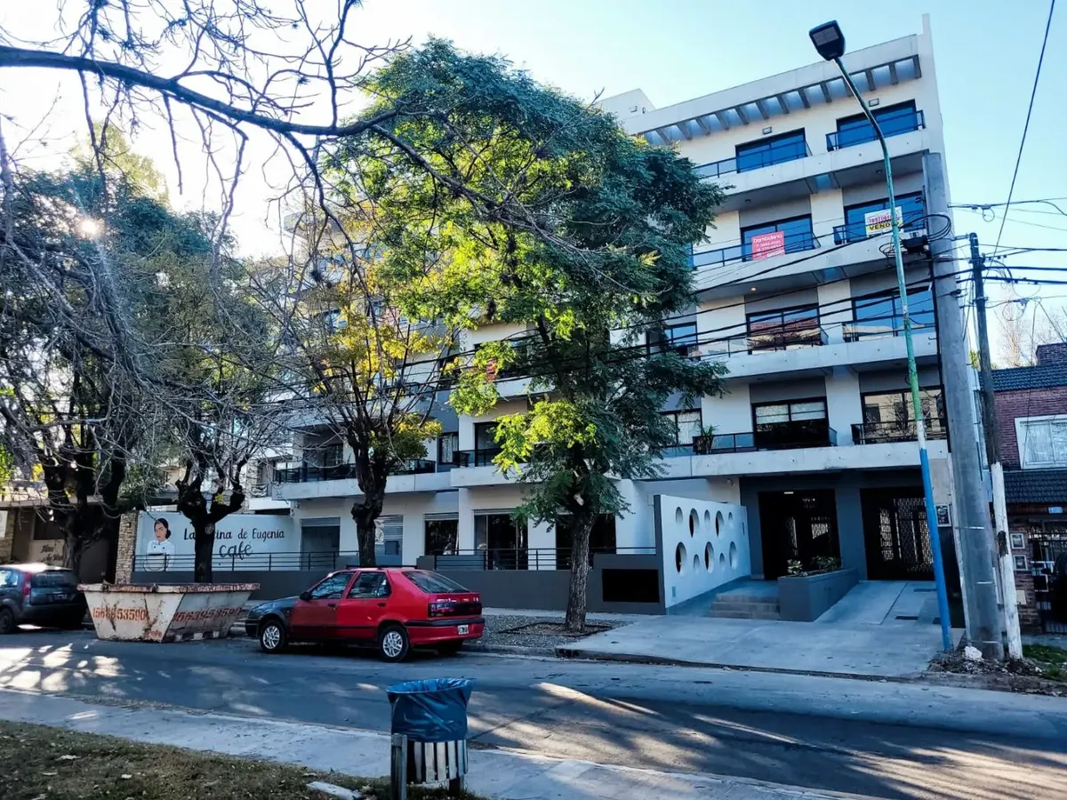 Alquiler De Departamento Tipo Monoambiente En Moreno
