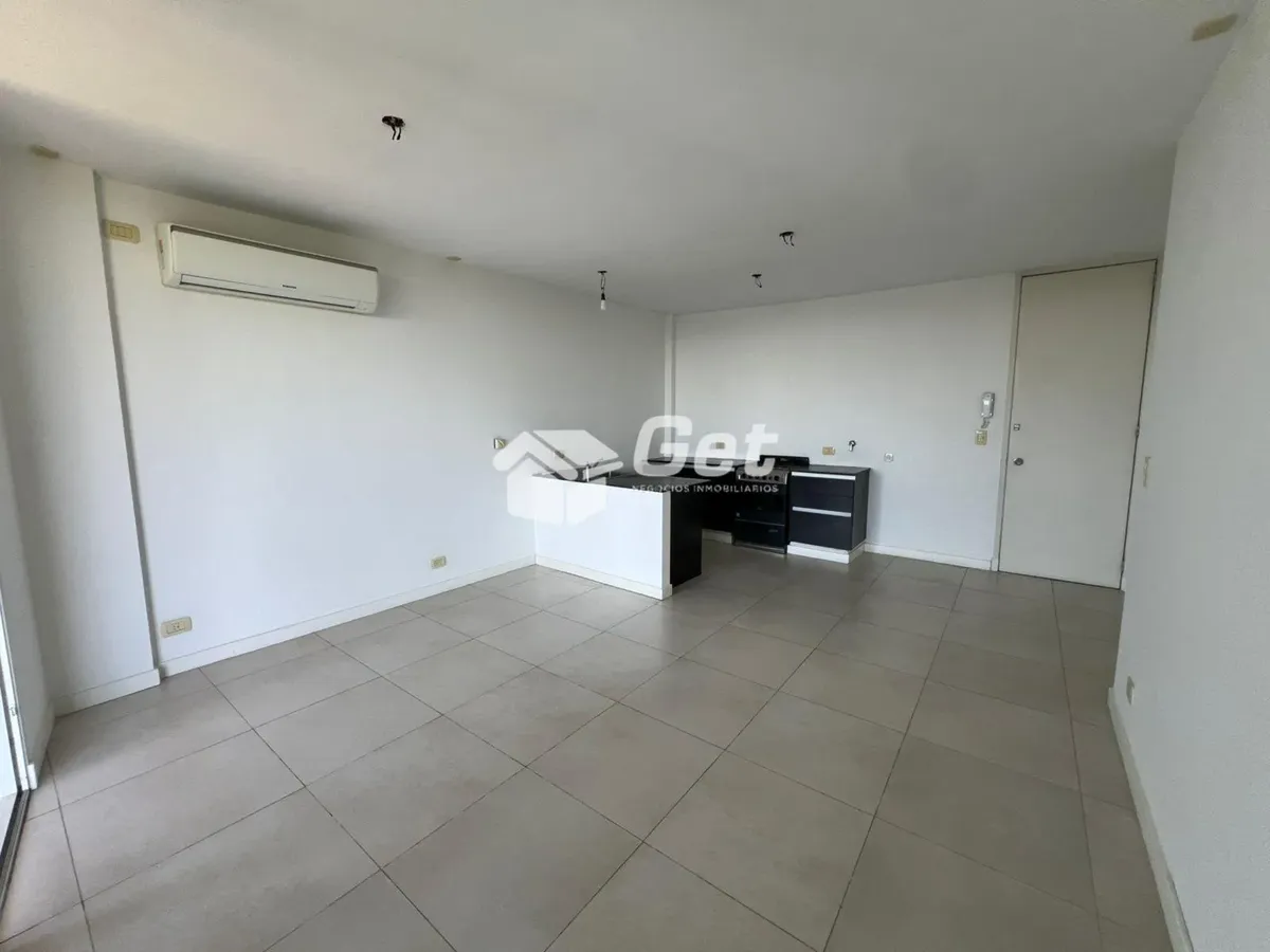 Departamento En Alquiler En Nordelta, Del Lago Condominium