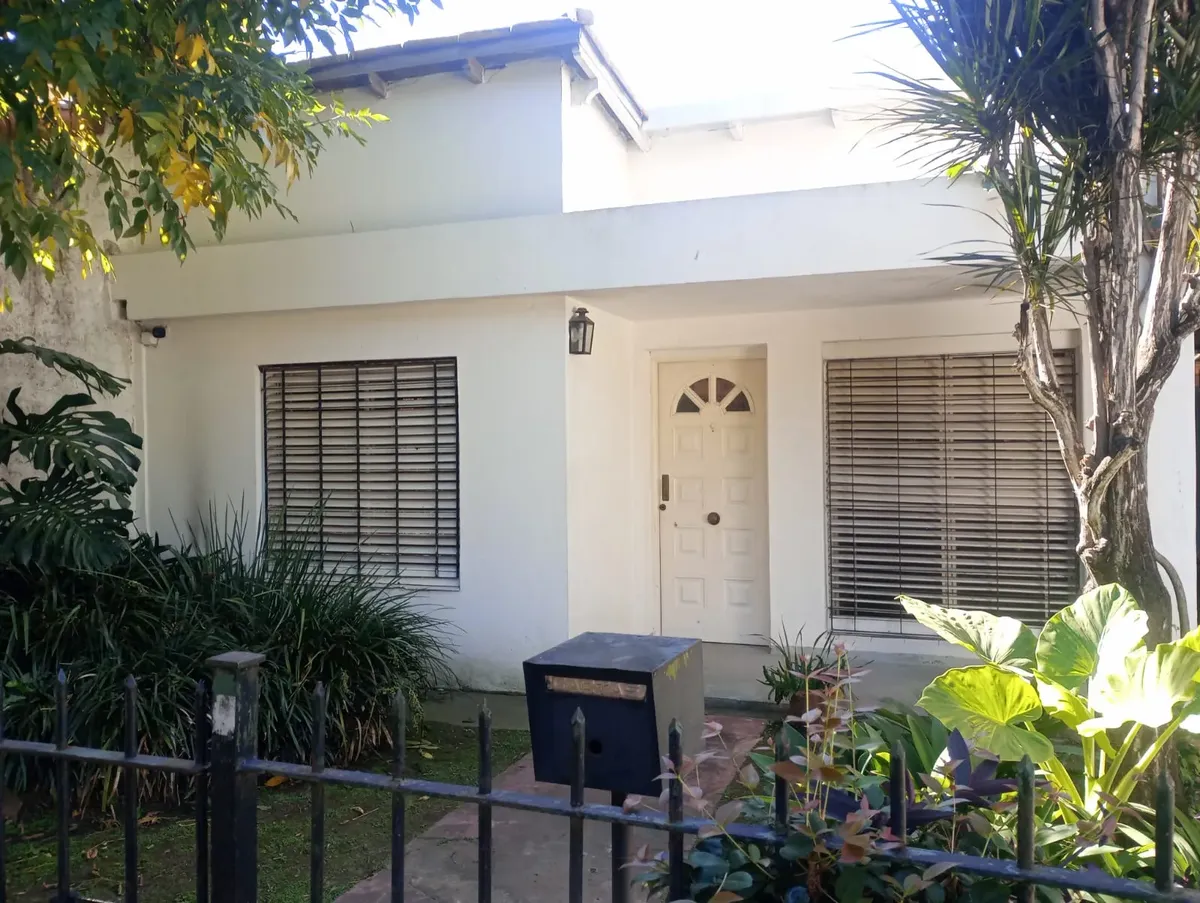 Casa Chica 2 Ambientes-pacheco Centro