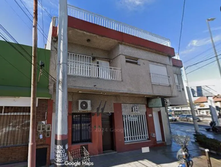 2 dormitorios con terraza