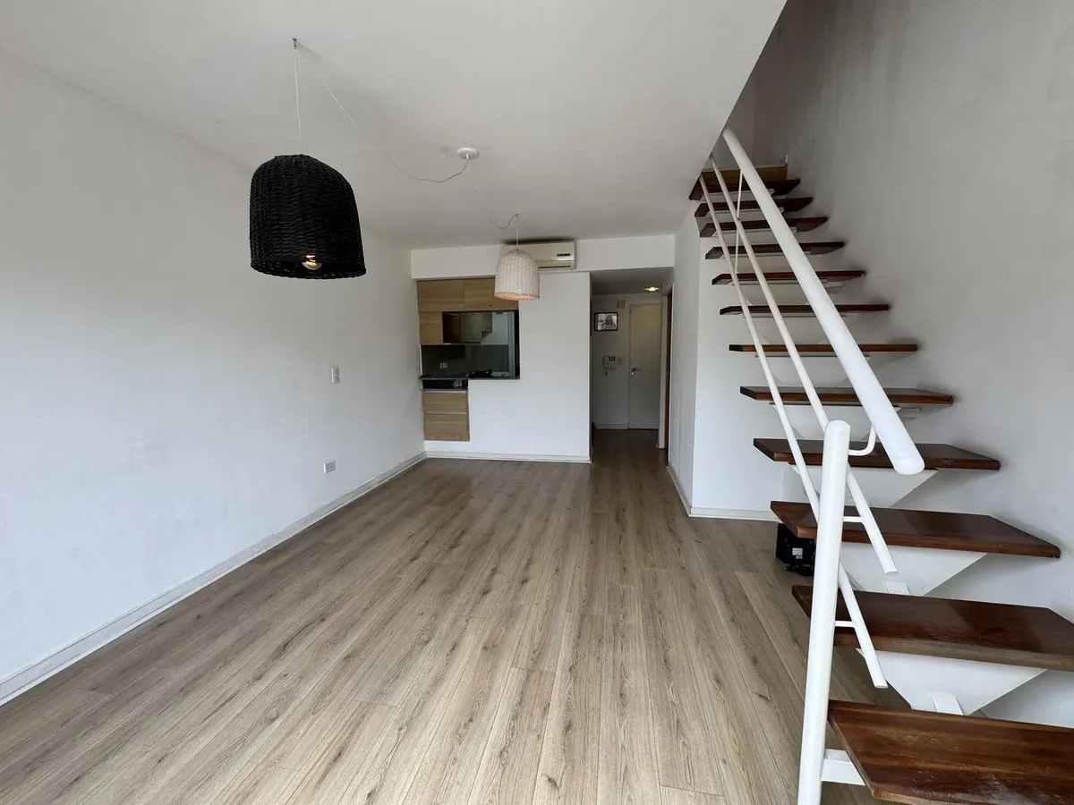 Two-bedroom duplex apartment in Palermo Hollywood