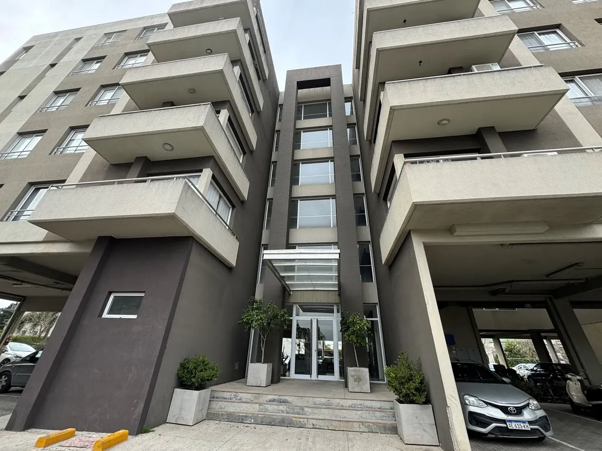 Departamento En Alquiler En Nordelta, Tigre, G.b.a. Zona Norte