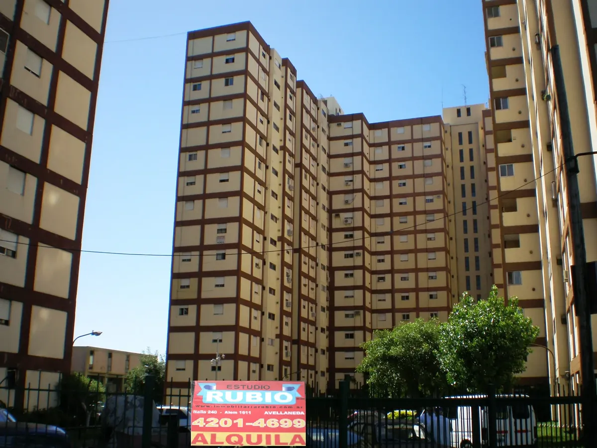 Departamento 4 Ambientes En Excelente Estado !