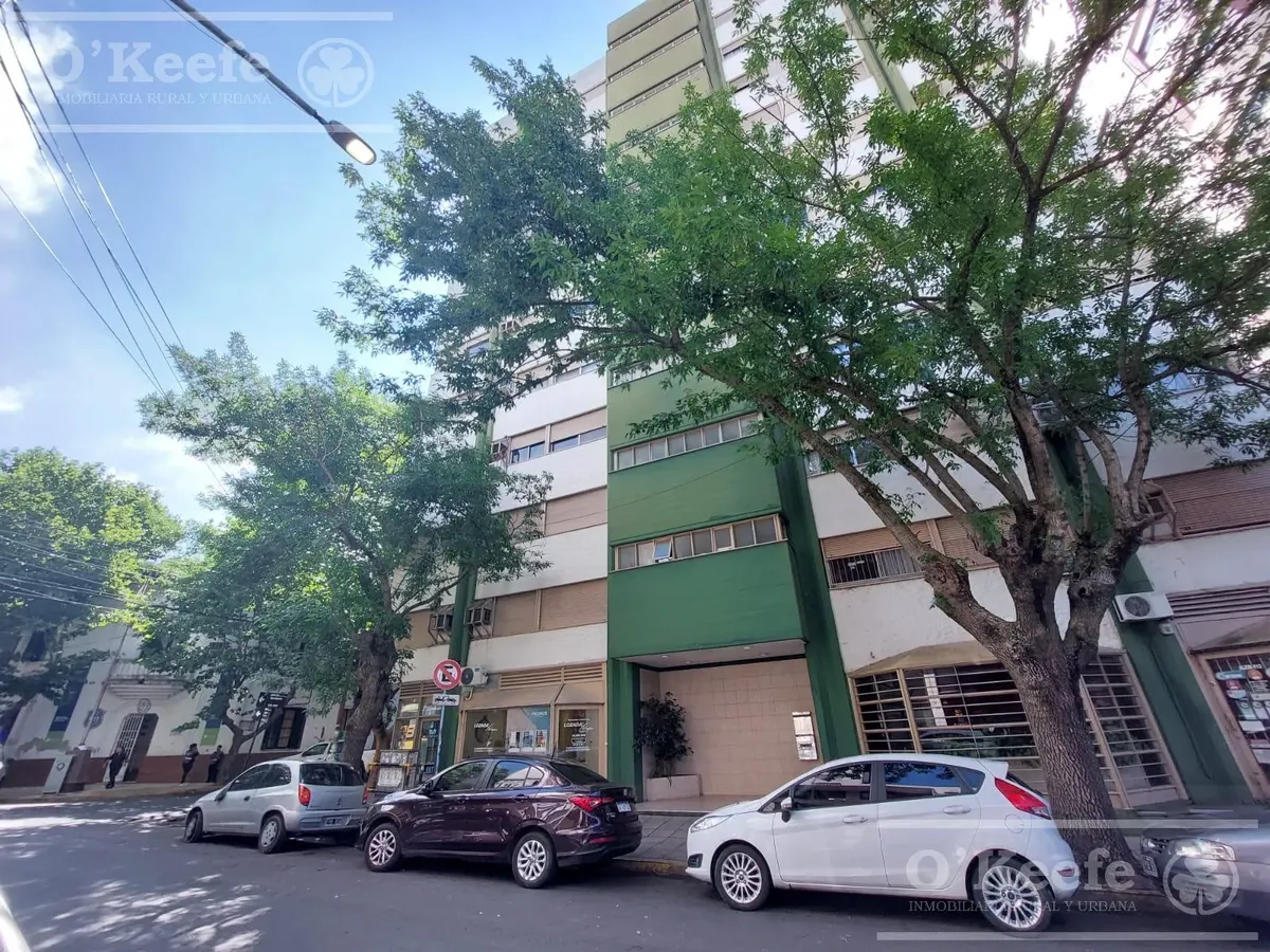 Impecable 3 Ambientes En Alquiler Con Cochera Y Baulera En Quilmes Centro