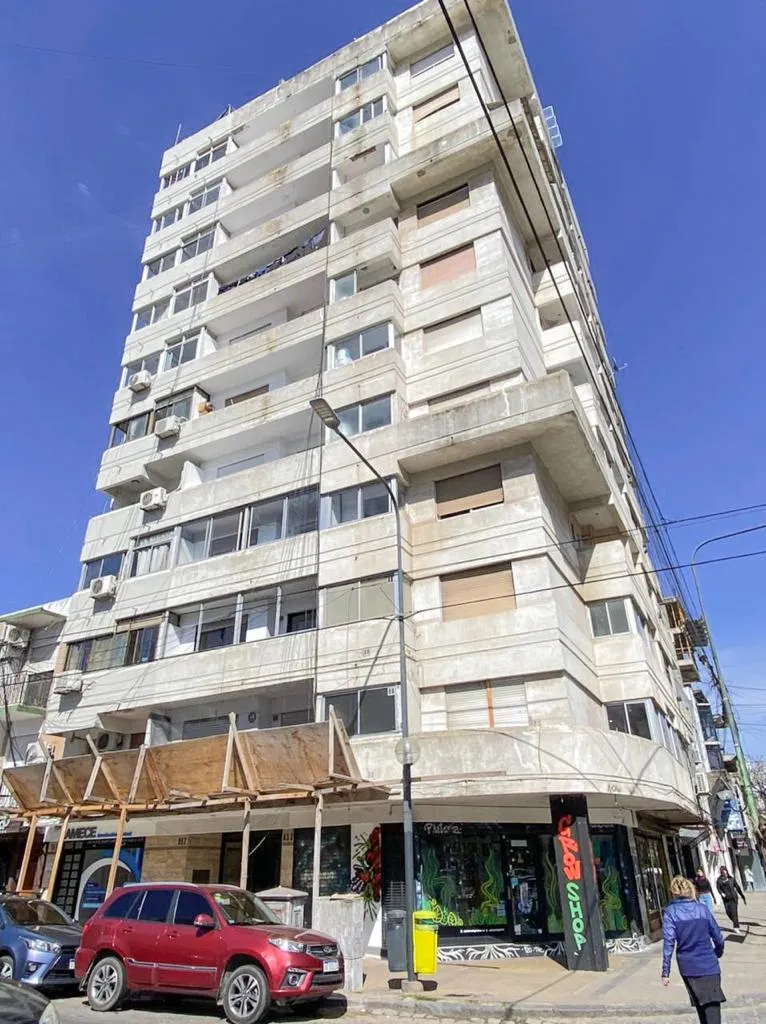 Departamento En Alquiler, La Plata
