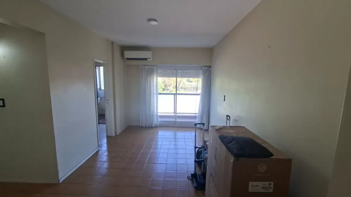 Departamento 2 Ambientes C/balcon Al Frente