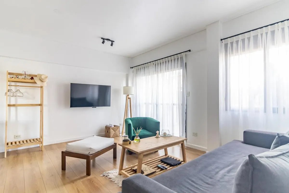 Alquiler De Departamento 3 Ambientes Con Terraza, En Belgrano R