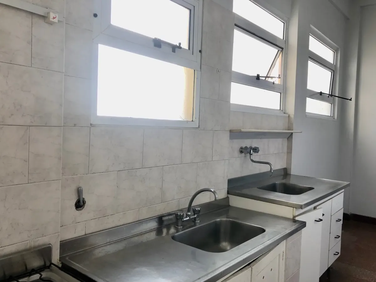 Departamento En Alquiler En Monserrat