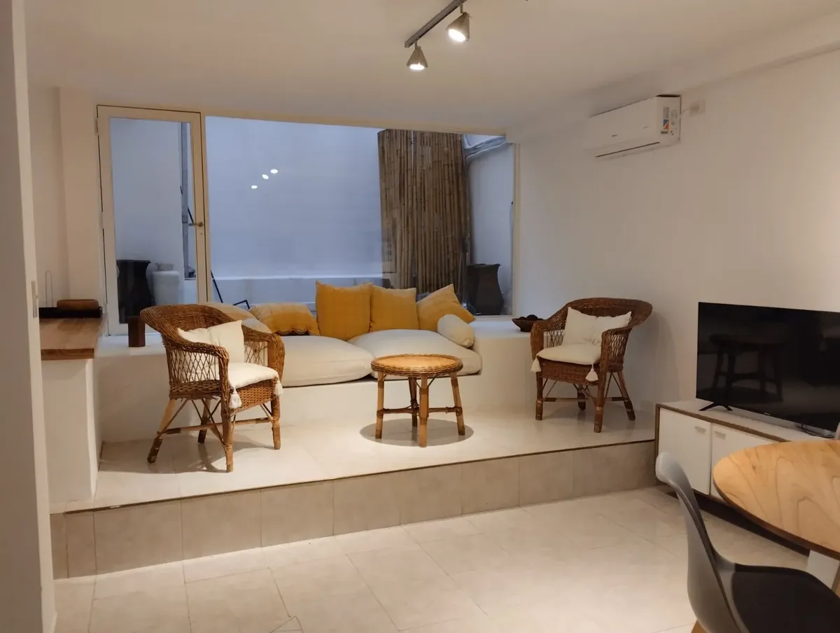 Apartamento mobiliado de 2 dormitórios em Colegiales