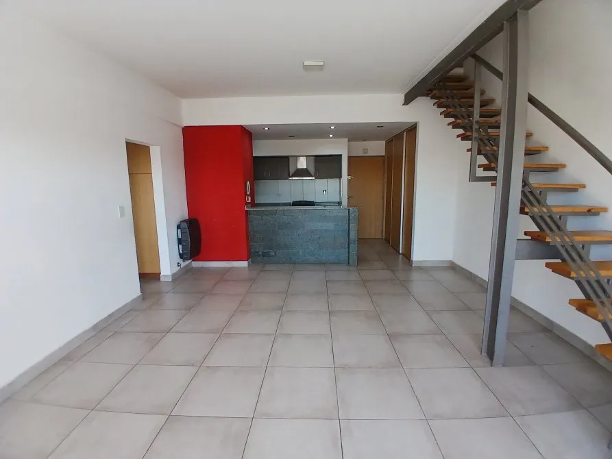 Departamento De 5 Amb. En Duplex En Alquiler Edifico Ayres De Mitre Monte Grande