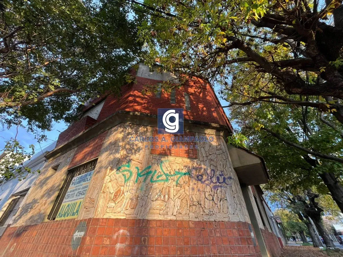 Casa 4 Ambientes En Caseros Norte