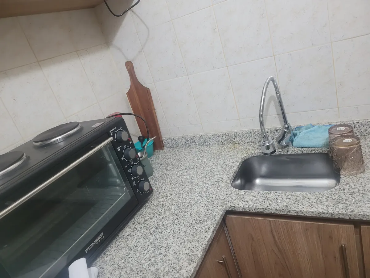 Мебльована 1 спальня з ліфтом