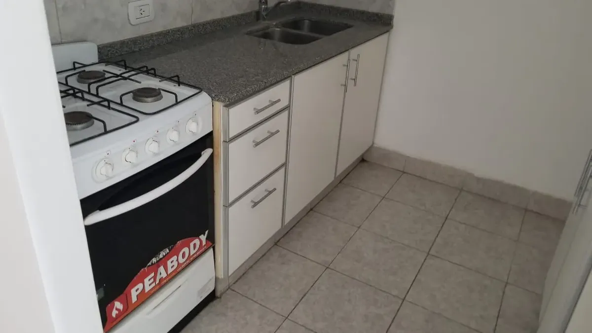 Studio apartment near LFC station in Martín Coronado