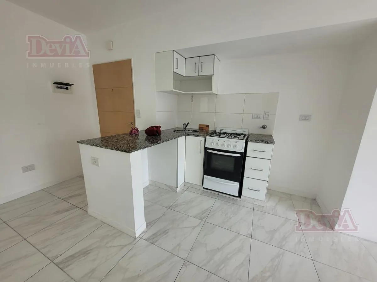 Alquiler Piso 12º Departamento 2 Amb - Cavassa 2500 - Caseros