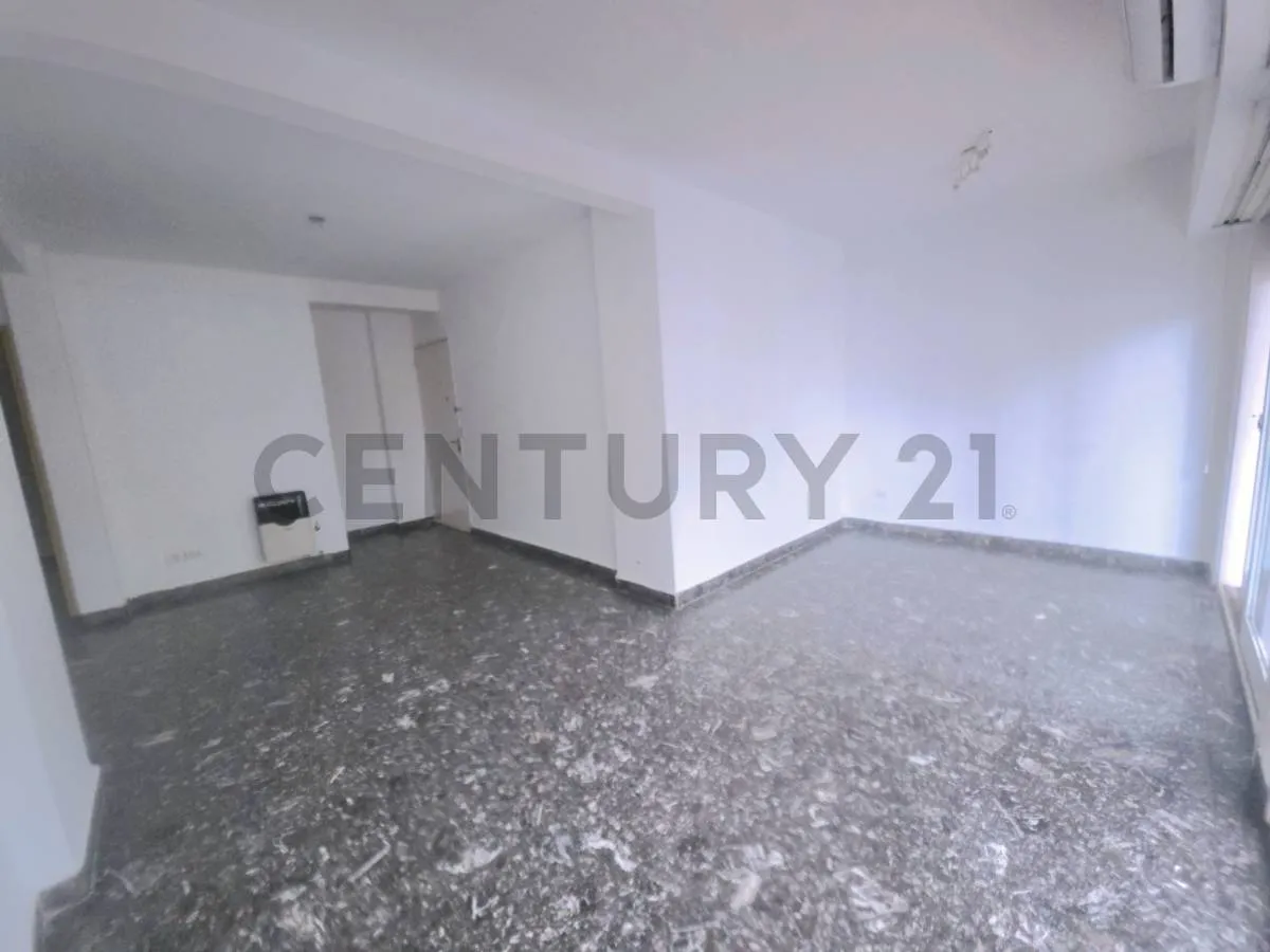 Palermo 3-room apartment with balcony