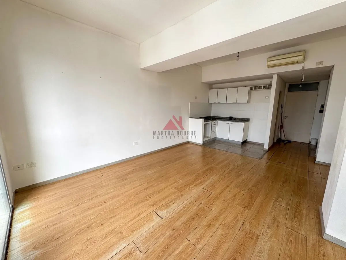 Студія 35 м², кутова