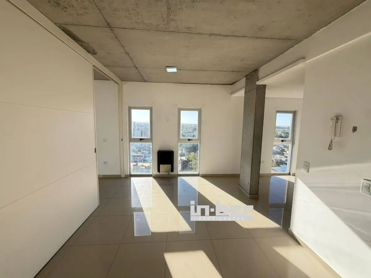Departamento En Alquiler En Berazategui