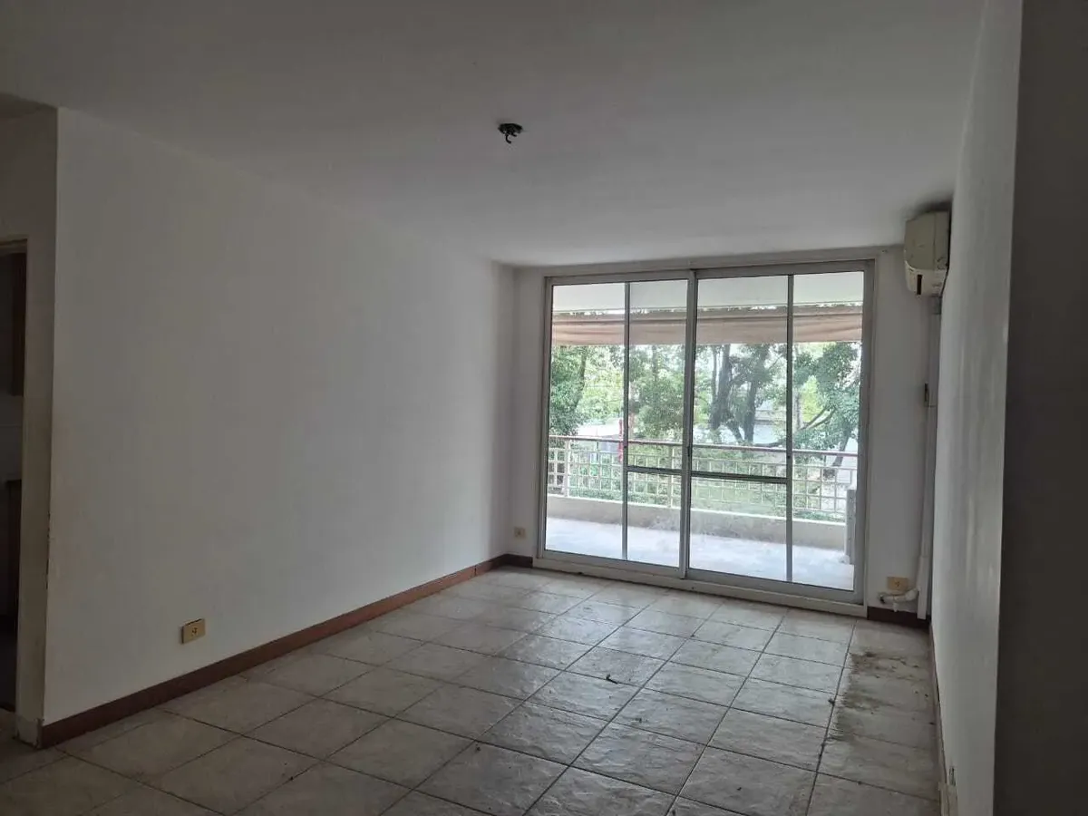 3-room apartment with balcony