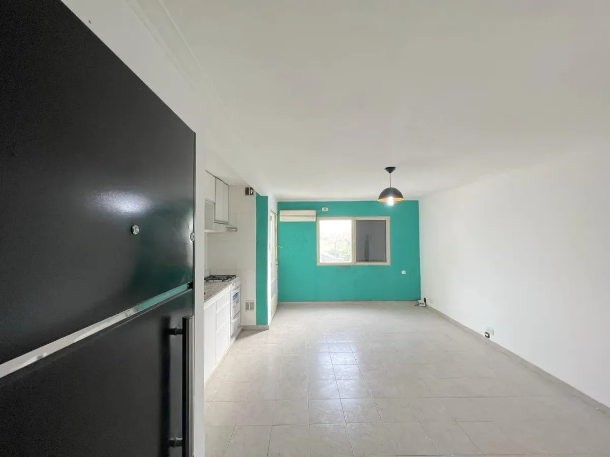 Departamento En Alquiler, Dos Dormitorios, La Plata