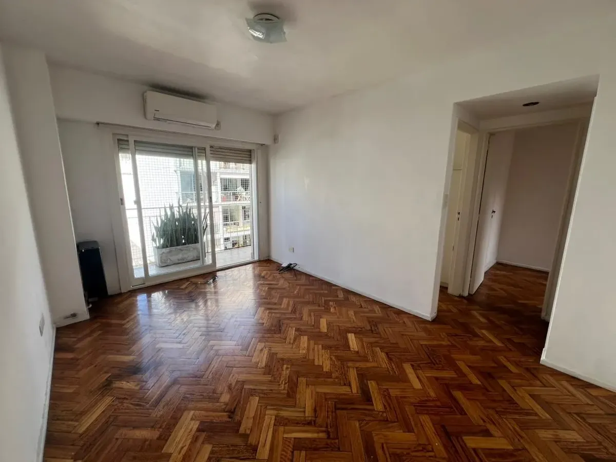 7th floor front-facing, balcony