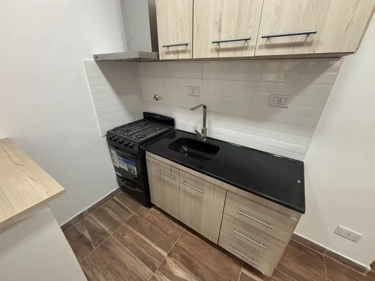 Departamento 1 Dormitorio Con A/a En Alquiler