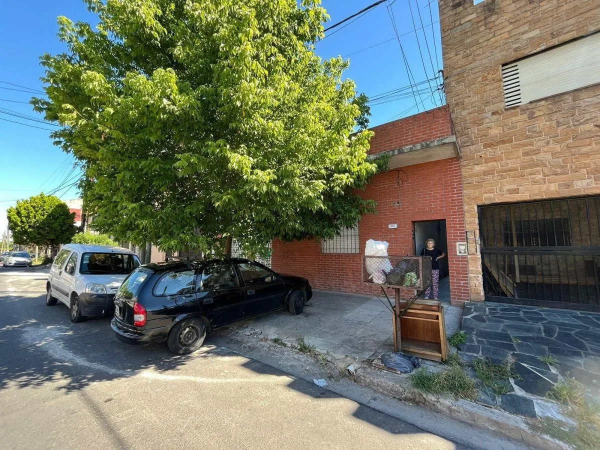 Ph De 3 Ambientes En Alquiler Con Bajas Expensas