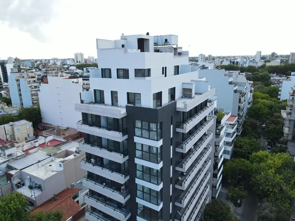 Monoambiente En Esquina En Altos De Vidal