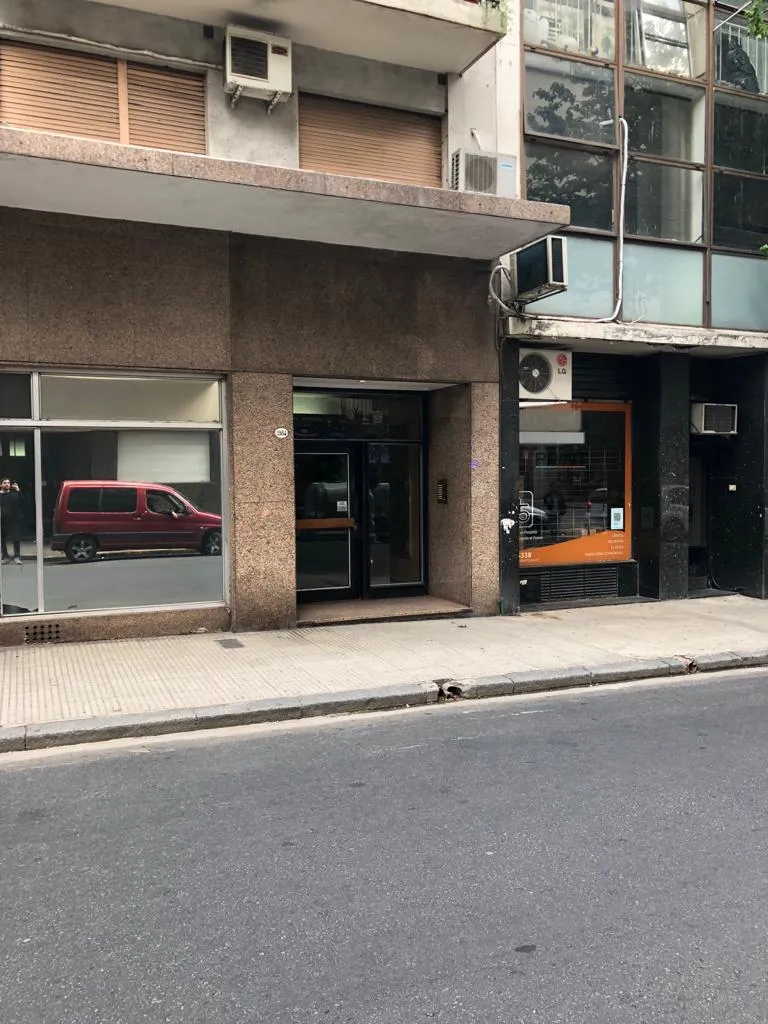 3 Ambientes Con Balcón En Balvanera