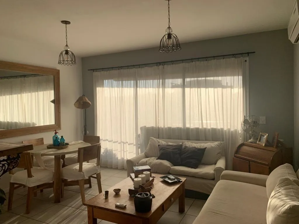 1 quarto com varanda e vaga