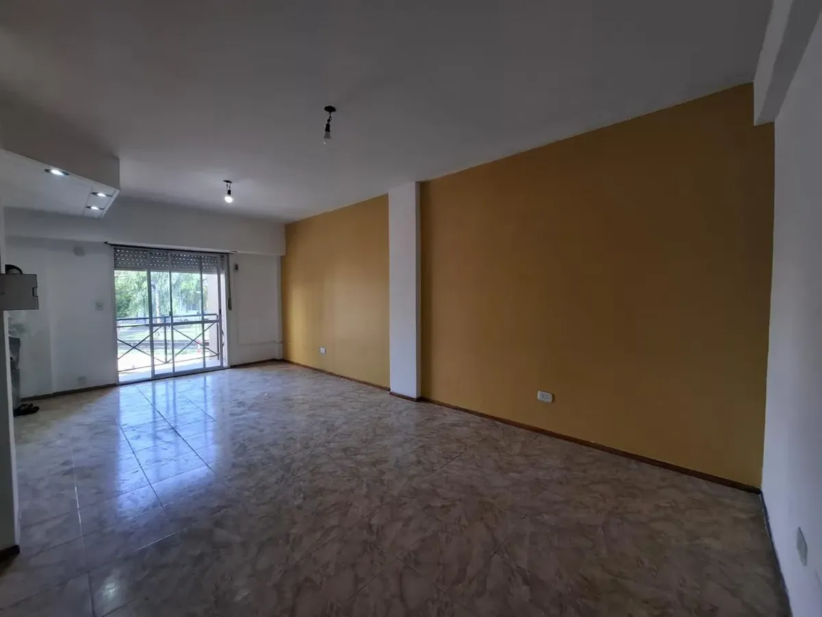 Departamento 3 Ambientes Con Balcon