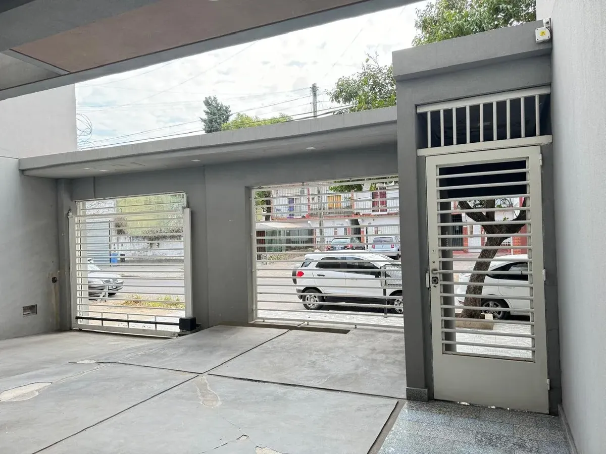 Departamento En Alquiler Morón, Monoambiente Excelente Estado