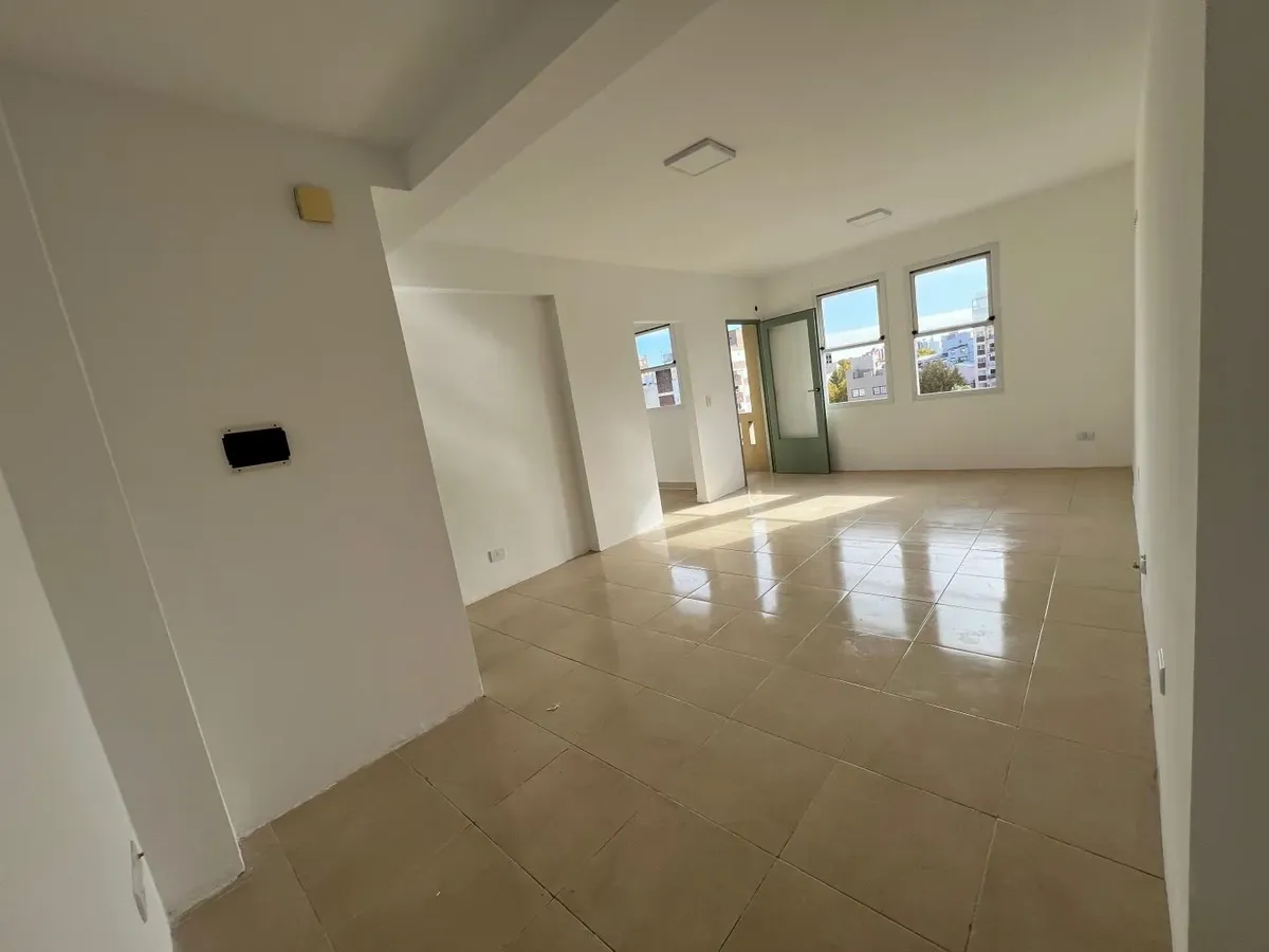 Departamento En Alquiler En Caseros