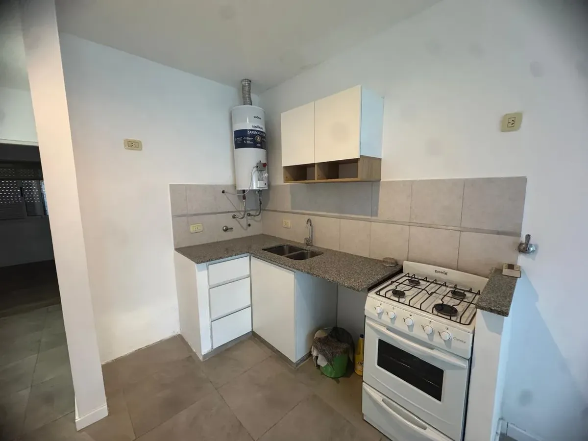 Imóvel: 1 quarto, La Plata