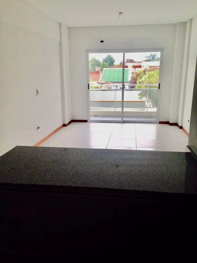 Departamento Monoambiente En Alquiler En Caseros, Tres De Febrero, G.b.a. Zona Oeste