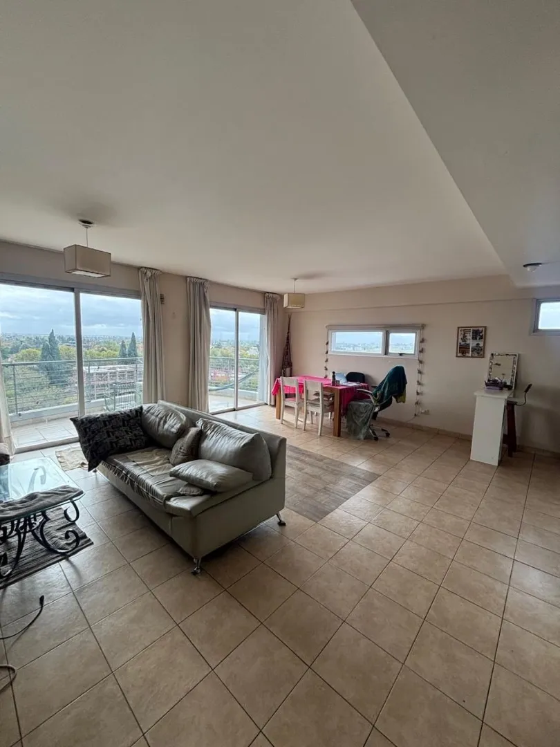 Departamento En Alquiler En Monte Grande Con Cochera