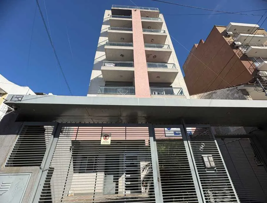 Departamento En Alquiler En Lanus Este