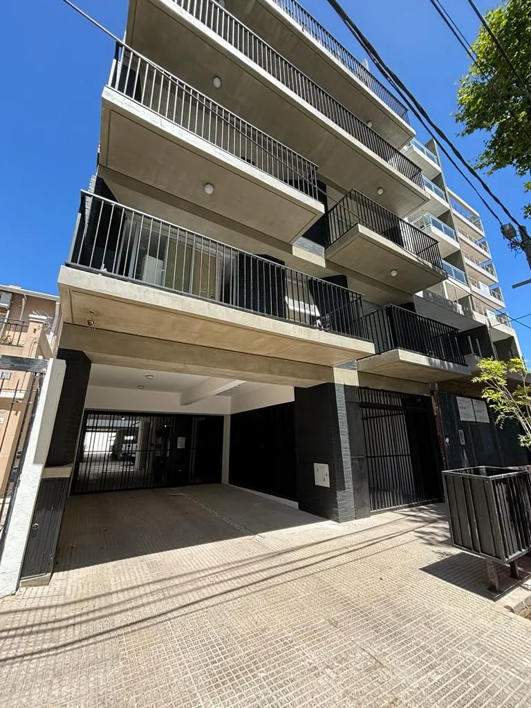 Departamento En Alquiler En Sáenz Peña