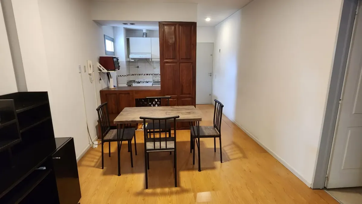 2 Ambientes Con Balcón Corrido - Parrilla - Sum - Amoblado Y Con Electrodomesticos