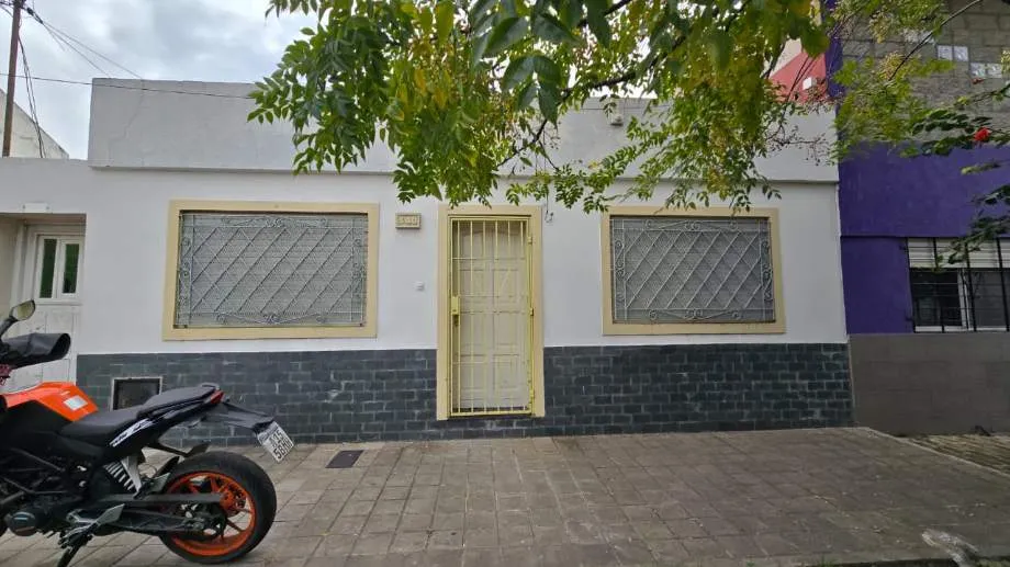 Departamento Tipo Casa En Alquiler En Villa Dominico