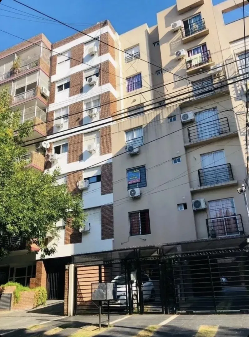 Alquiler De Departamento Dos Ambientes En Morón Centro
