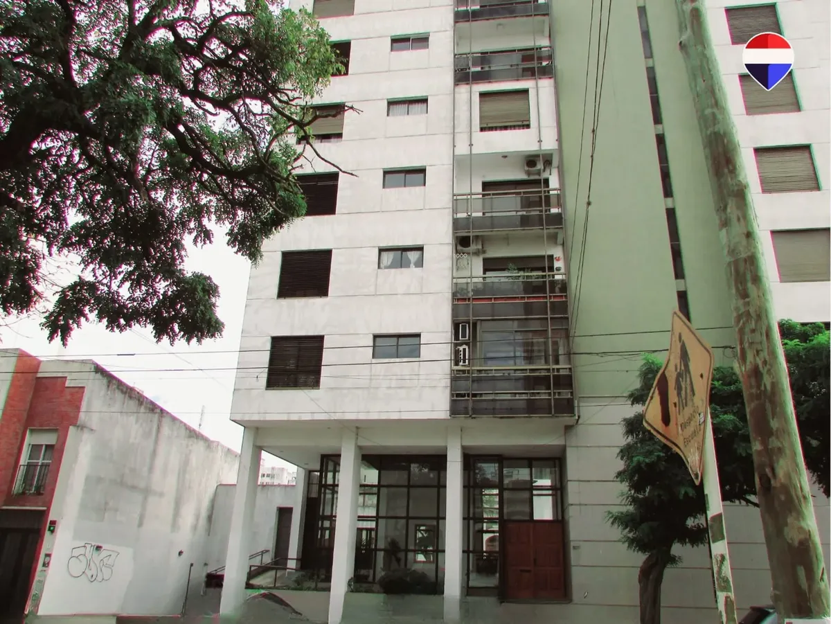 Departamento 3 Amb. En Alquiler En La Plata C/coch