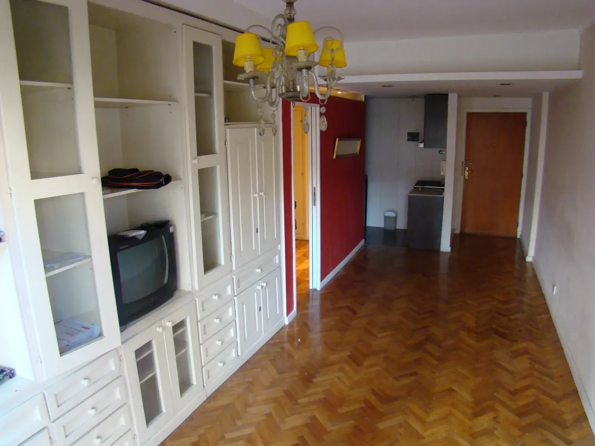 Alq$700mil B Norte: Av Pueyrredon1800 2 Amb Fte Bcon Impec (recién Pintado/ Piso Parq Plast)+ Cocina C/heladerita +extractor+ Dormit C/ Plac+bño Cpleto