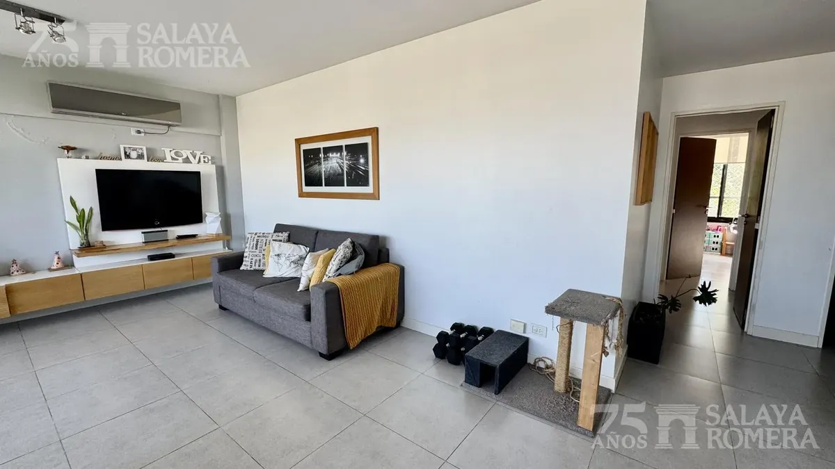 4-room apartment with terrace balcony