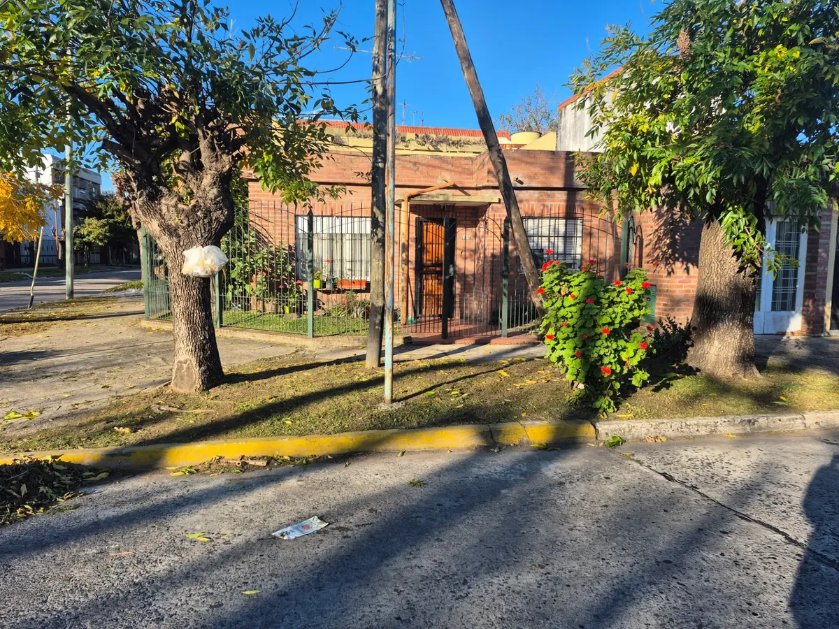 Alquiler Casa De 3 Ambientes En Don Bosco